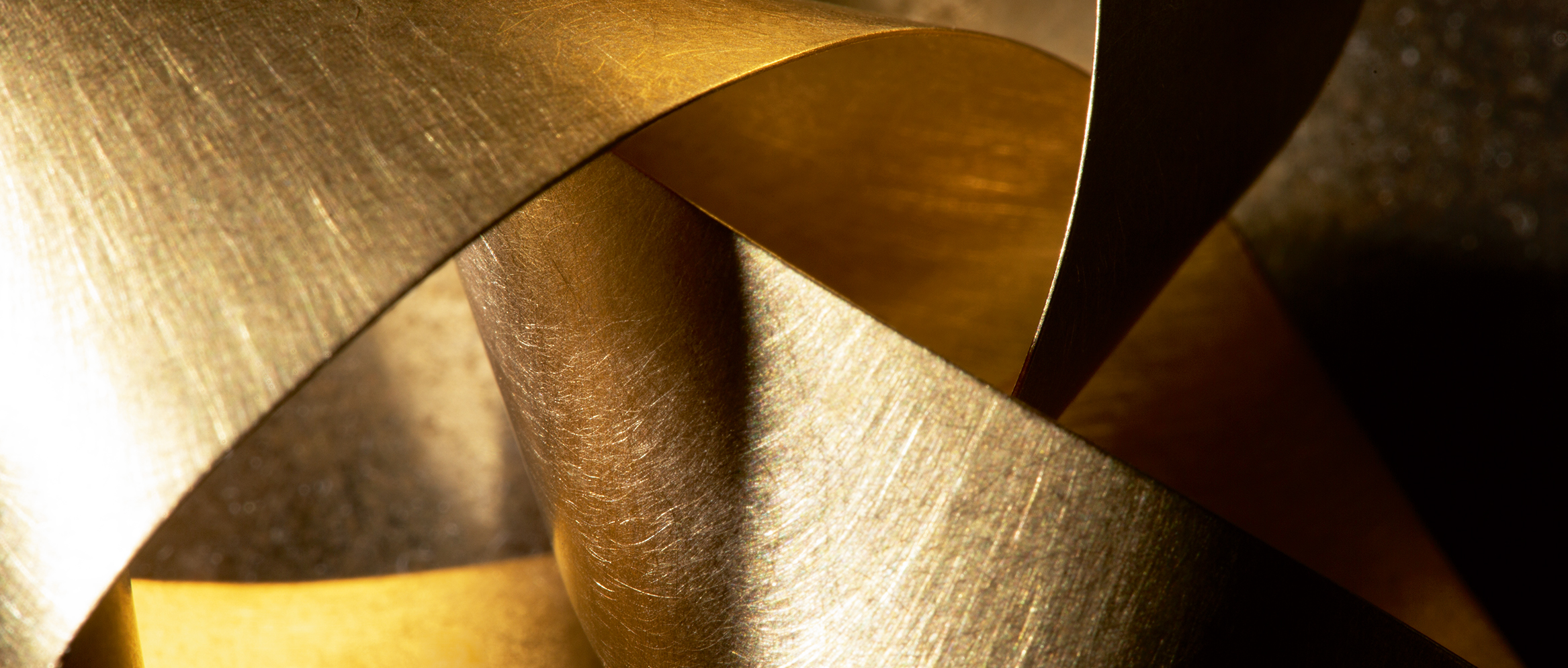 Bewegung in Gold