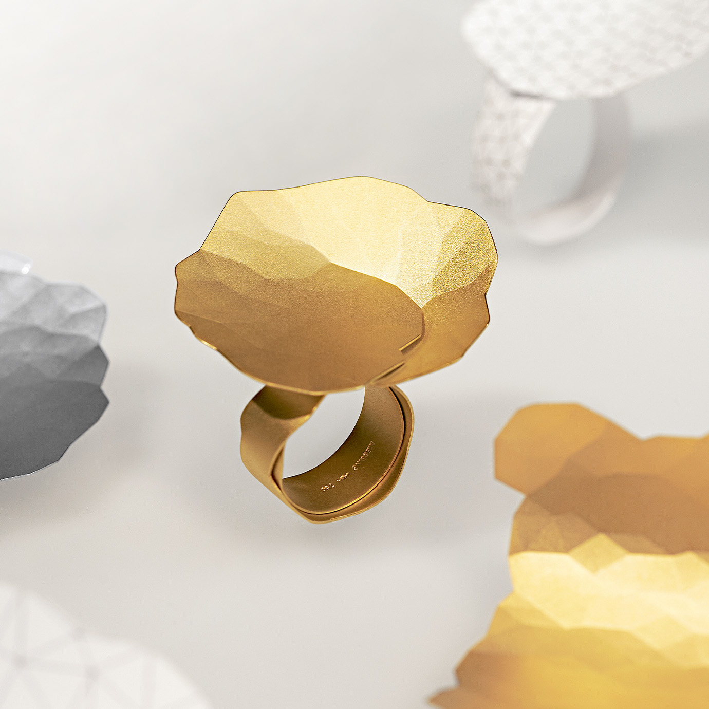 UNÜBERSEHBARES STATEMENT