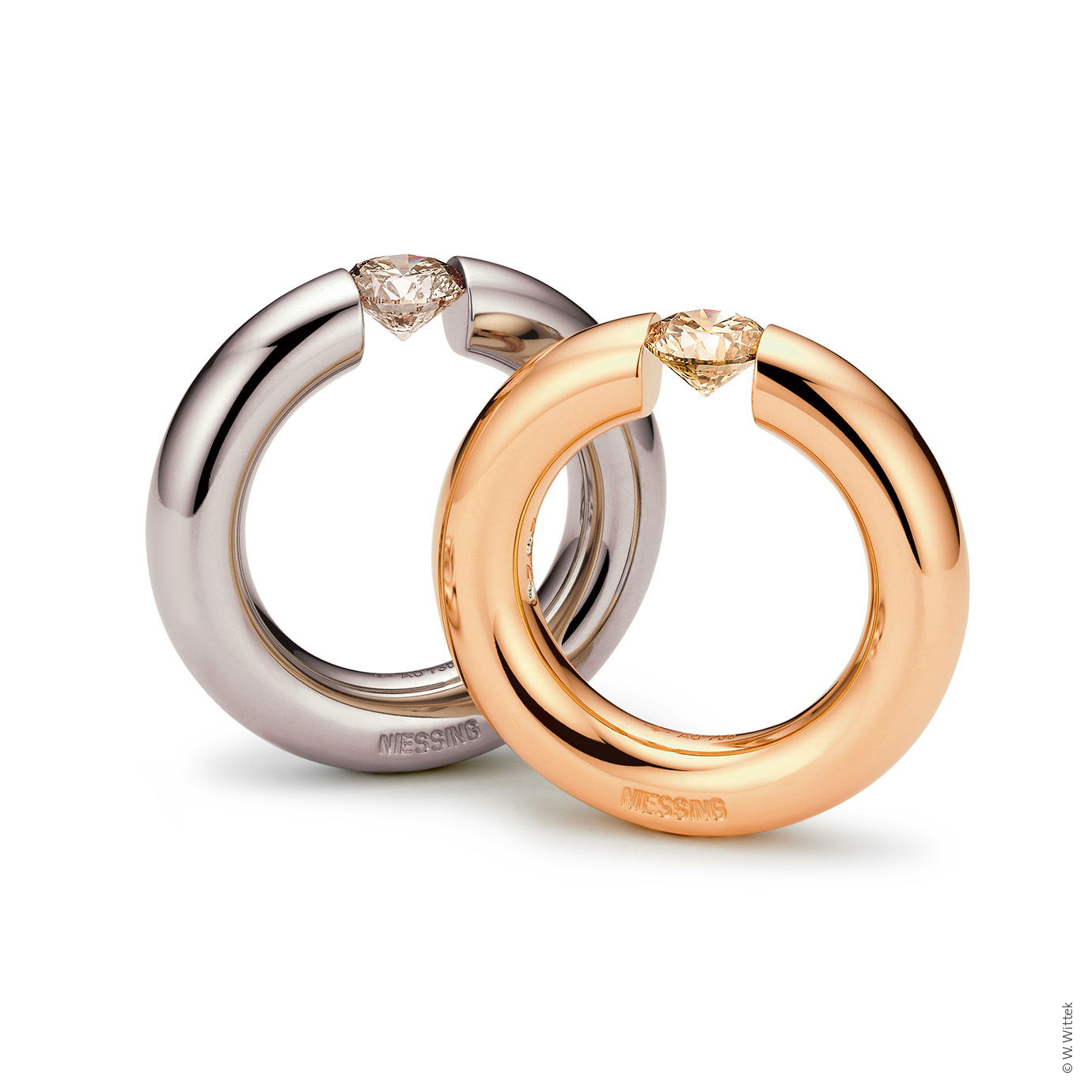 WENN PURES DESIGN AUF SCHÖNSTE FARBEN TRIFFT